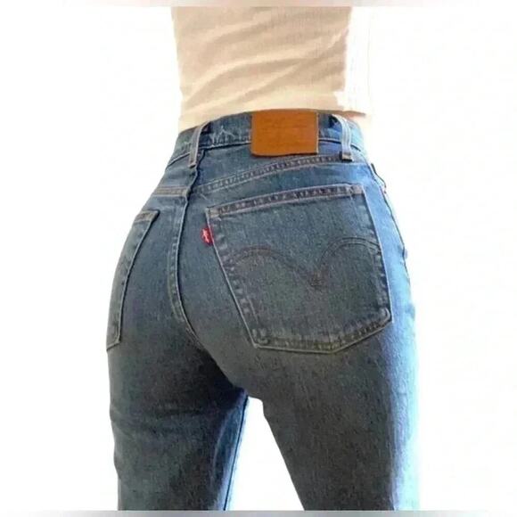 Levi’s Premium Wedgie Icon Fit in Higher Lover Blue Denim Distressed Jeans Sz 24 - Picture 1 of 5